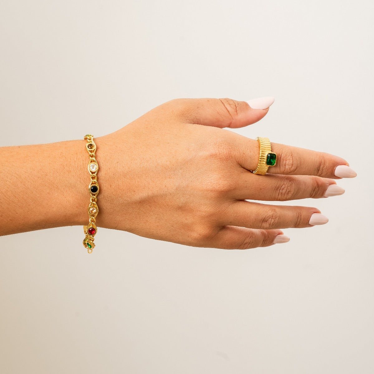 Pulseira Chloé Banhado em Ouro 18k